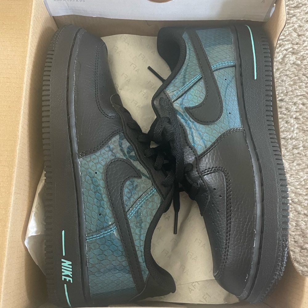 Nike Air Force 1 size 3Y